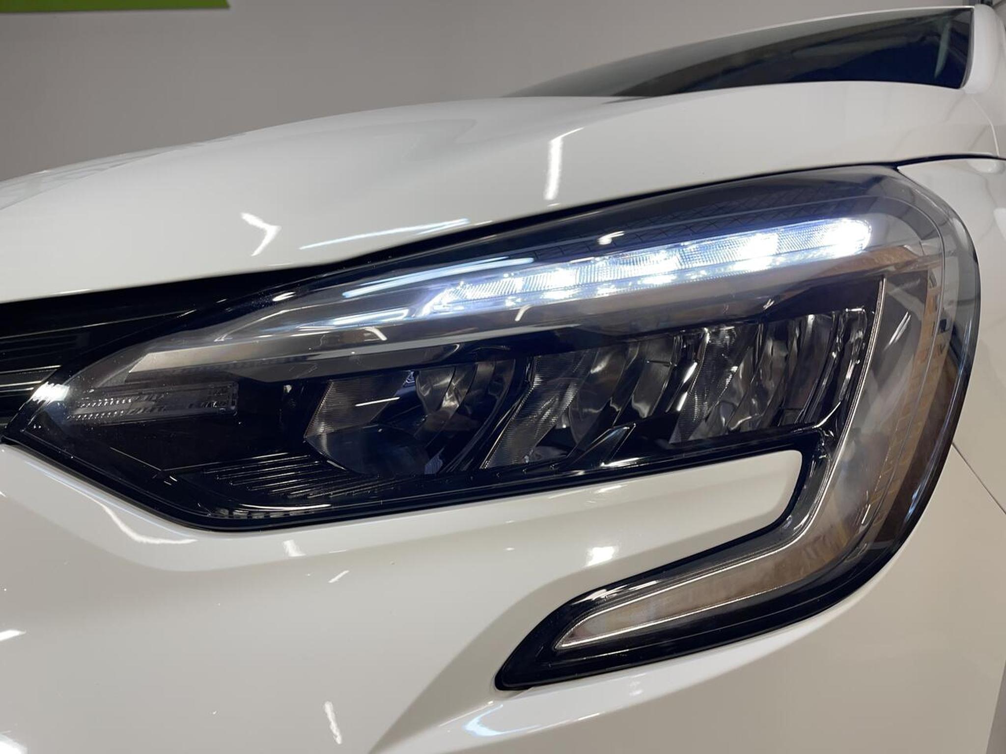 Renault Clio – Image 4