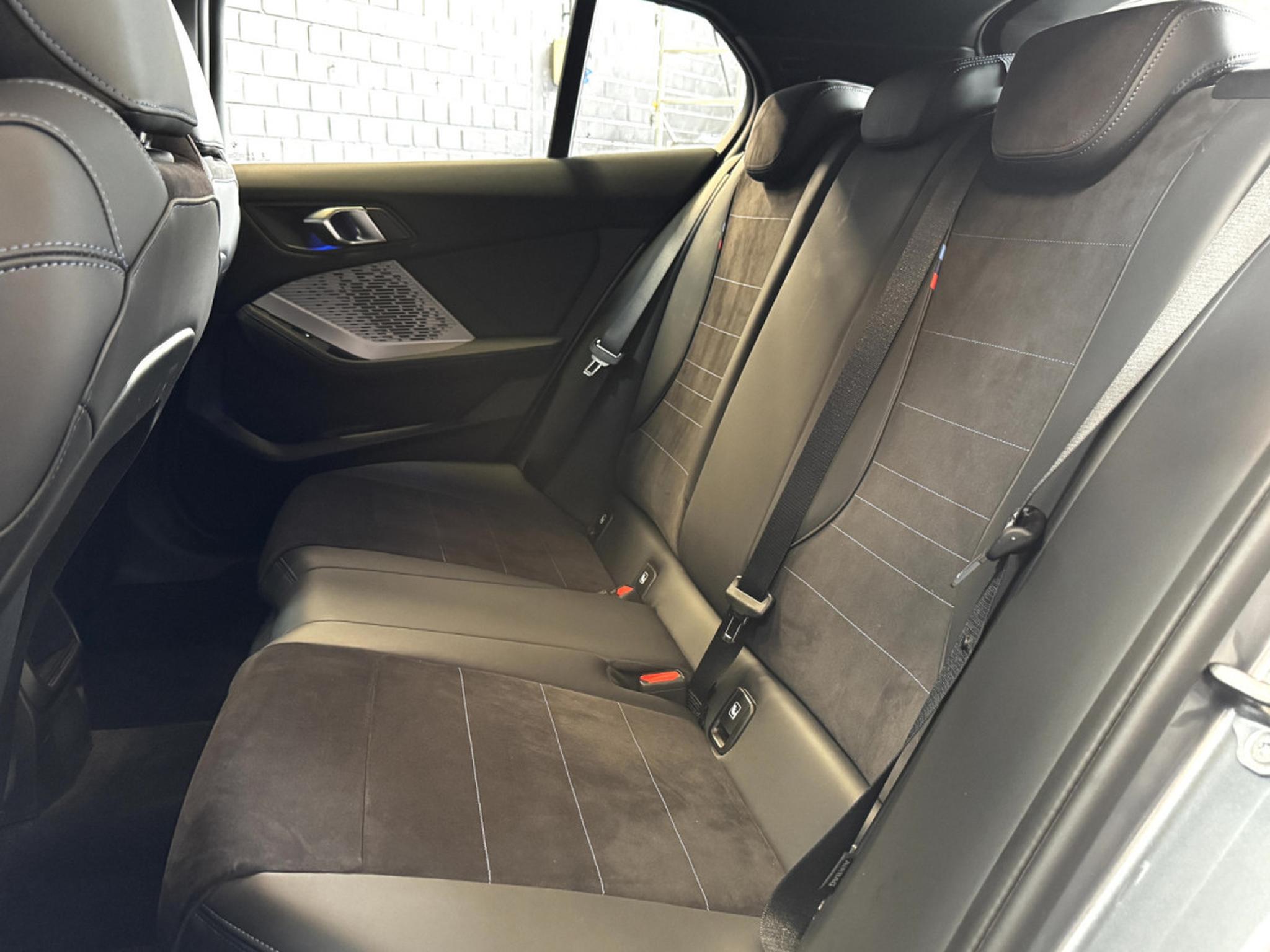 Bmw Série 1 – Image 11