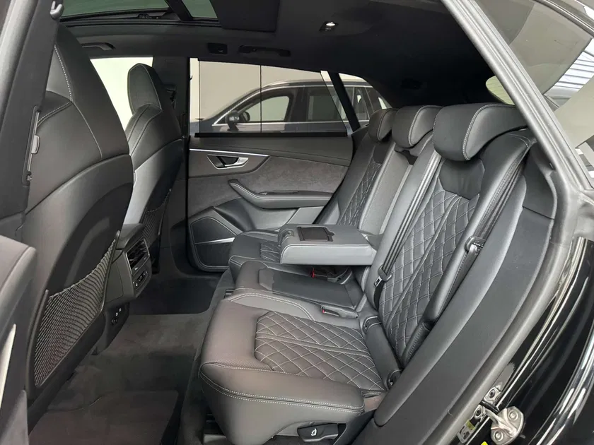 Audi Q8 – Image 16