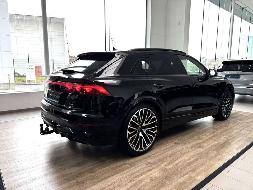 Audi Q8 – Image 28