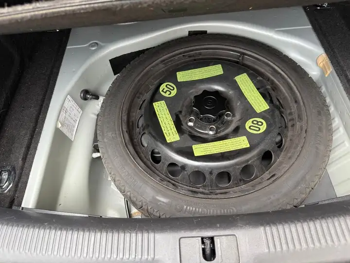 Audi A4 – Image 21