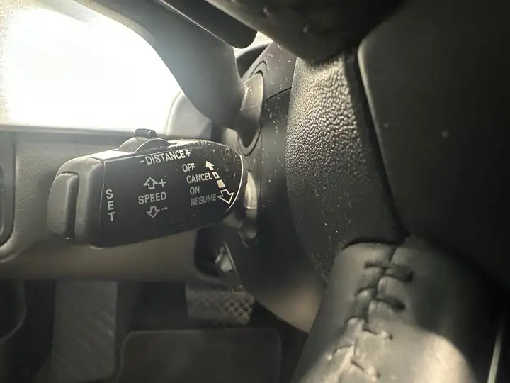 Audi A8 – Image 27